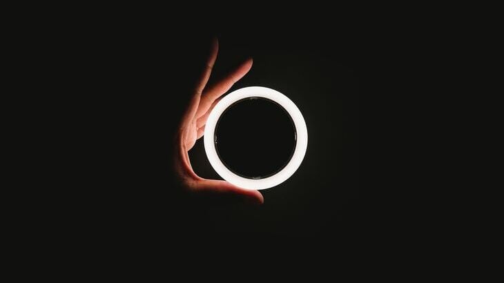 Circle-light-2.jpg