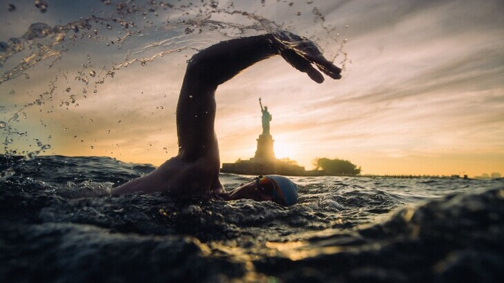 Lewis Pugh's Hudson River swim: how to be resilient